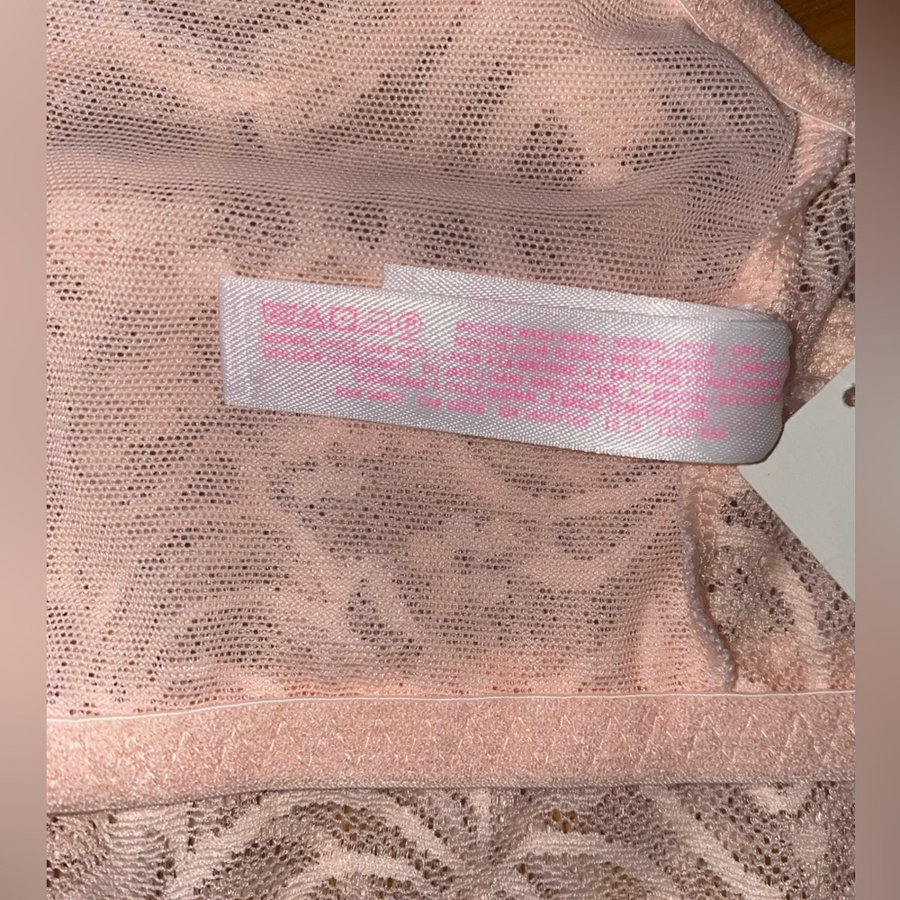 NWOT PINK Victoria’s Secret Light Pink Lace Bralette - Picture 8 of 10